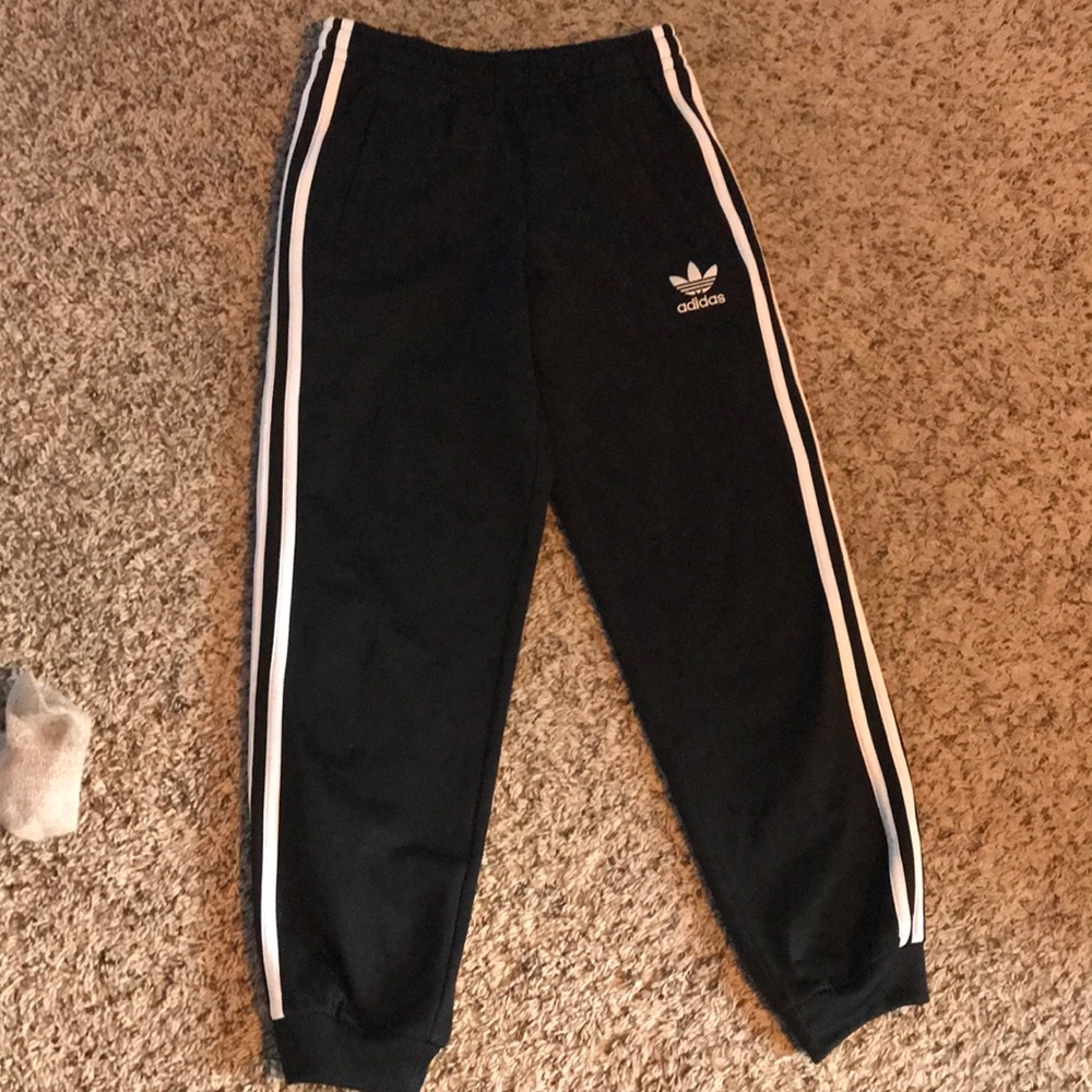 Trendy high waisted Adidas joggers